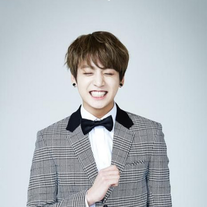 Kkuk Net Worth & Earnings (2025)