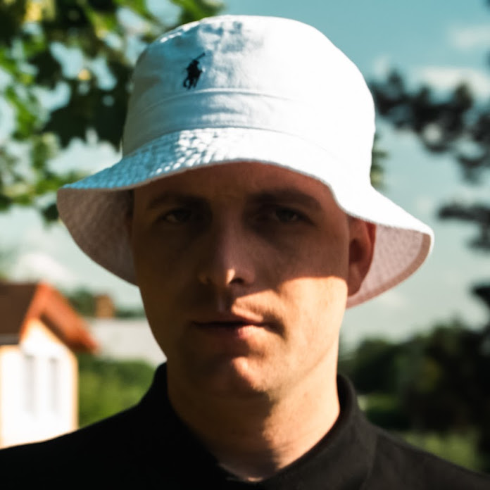 TUSY Net Worth & Earnings (2026)