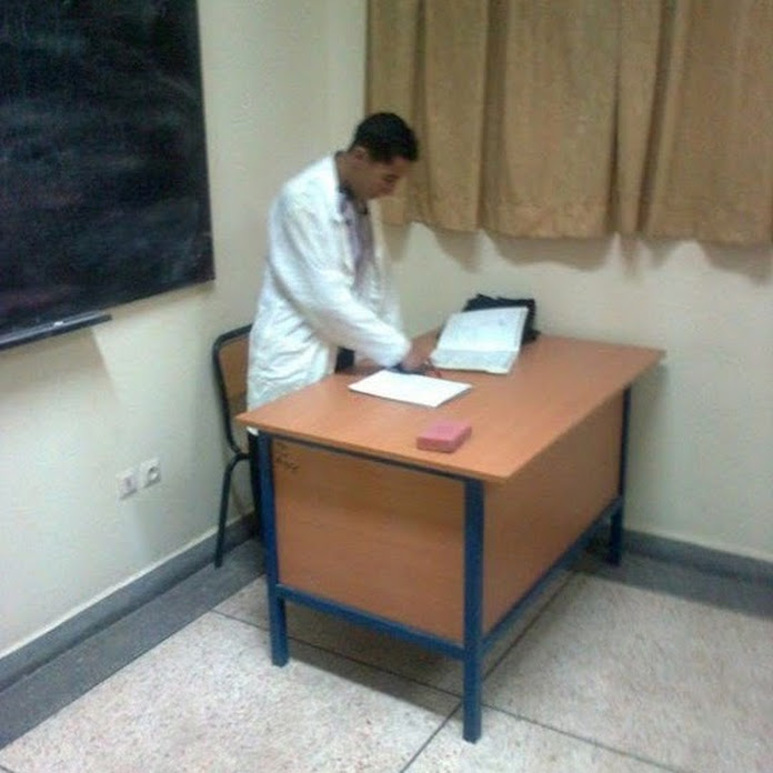 أضرضور مصطفى - Aderdour Mustapha Net Worth & Earnings (2026)