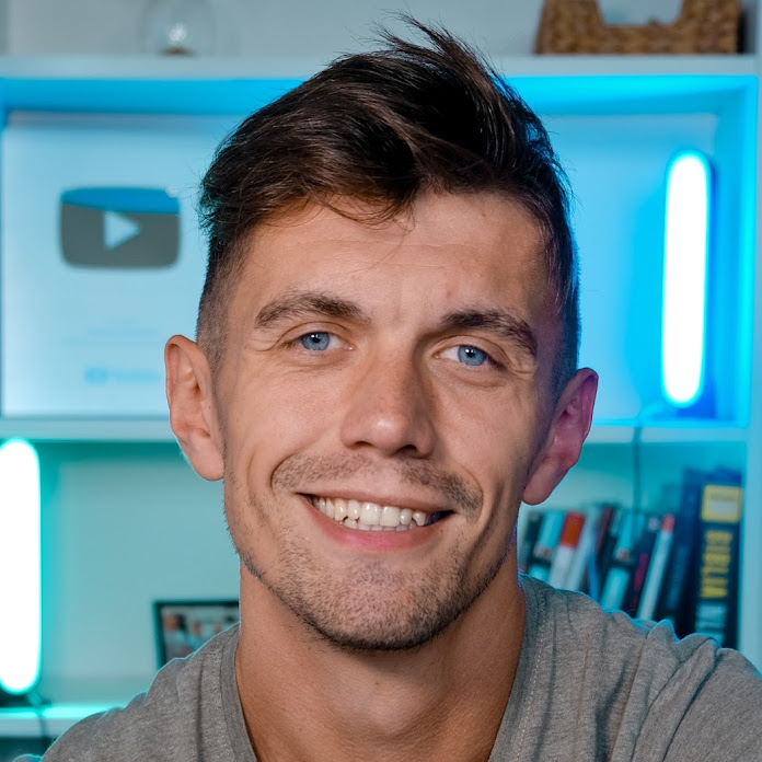 ZNE Net Worth & Earnings (2026)