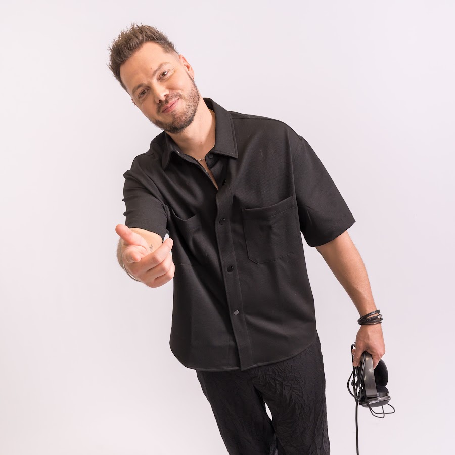 Résultat de recherche d'images pour "Mika V collectif metissé"