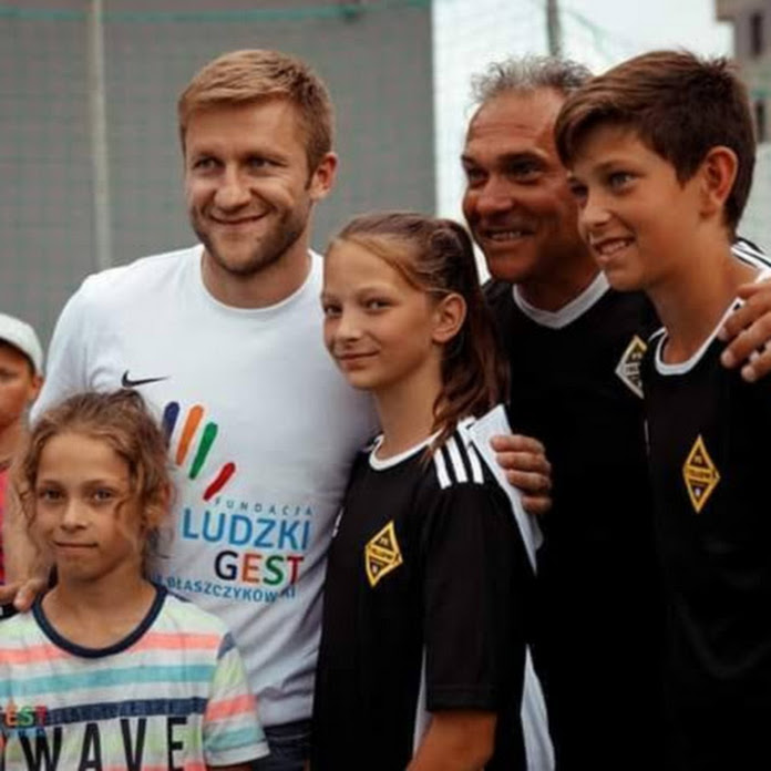 Sebastian Szabłowski Net Worth & Earnings (2026)