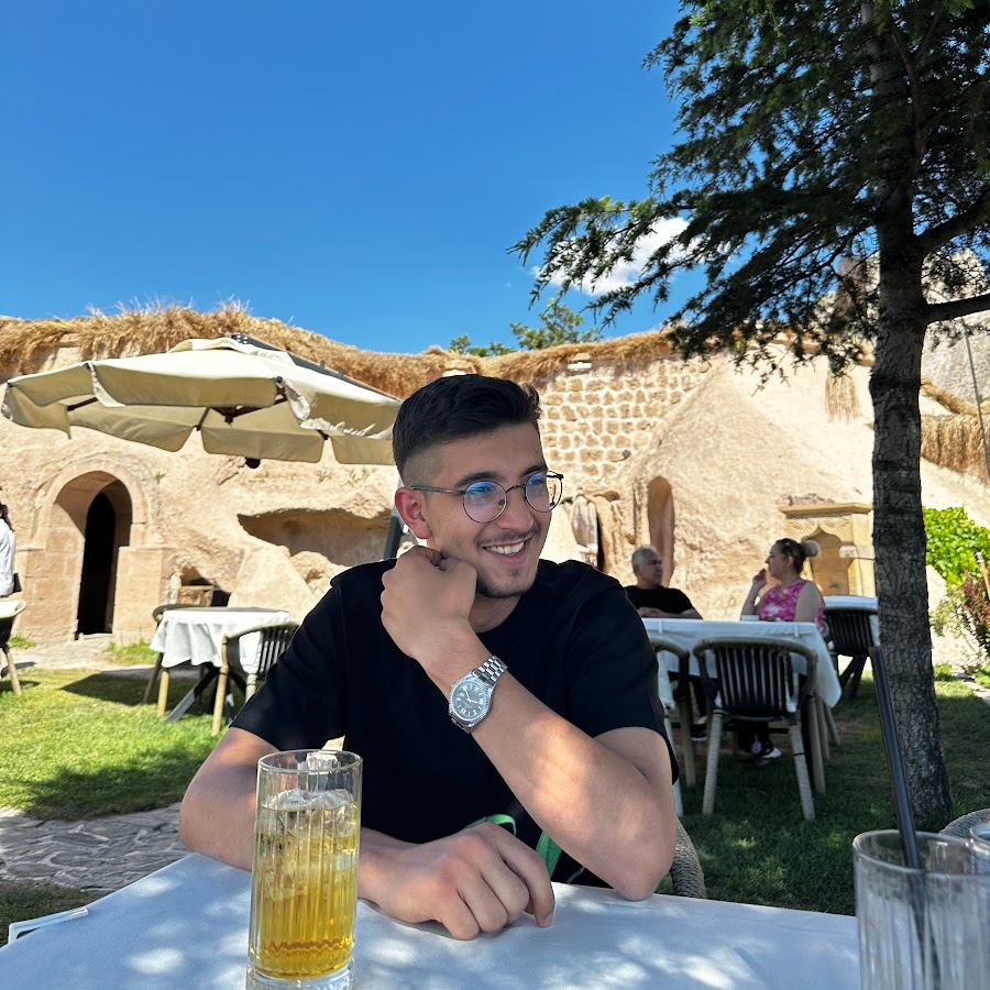 Mami Strafe - YouTube Mami Strafe - YouTube