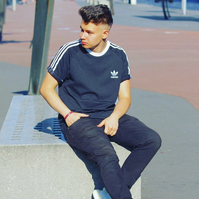 Snape Tv Net Worth & Earnings (2026)