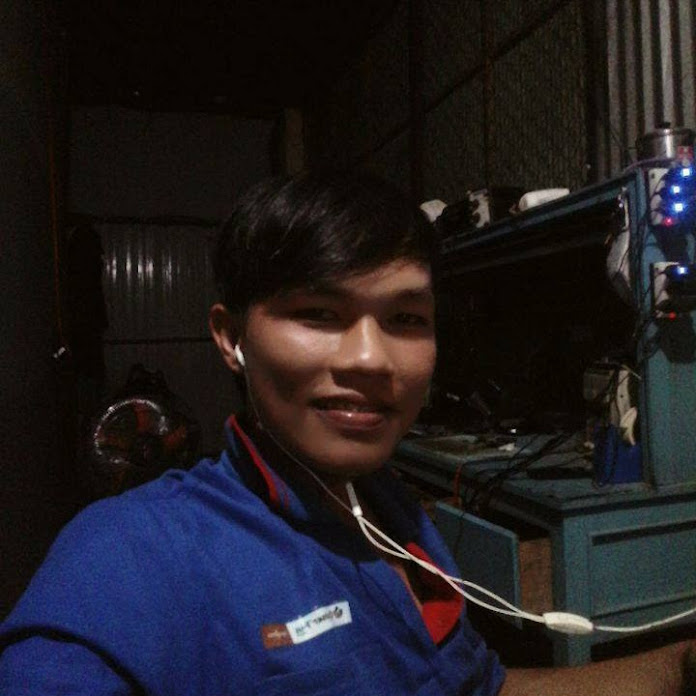 Nông Dân Miền Tây Net Worth & Earnings (2025)