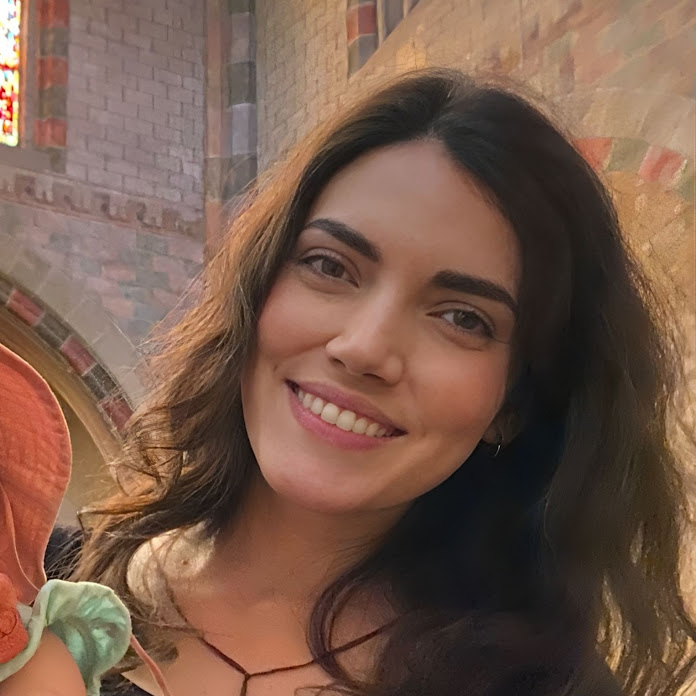 Thalita Campedelli Net Worth & Earnings (2026)