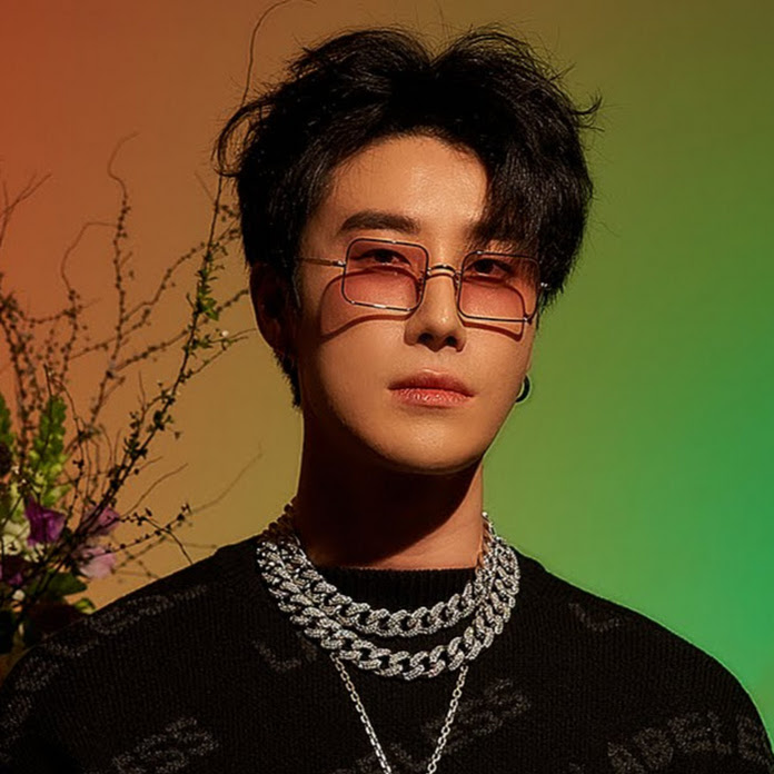 San E Net Worth & Earnings (2025)