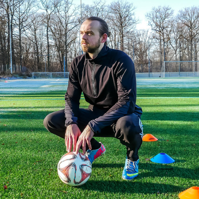 Camill - Freestyle - Fußball - Tutorials Net Worth & Earnings (2026)