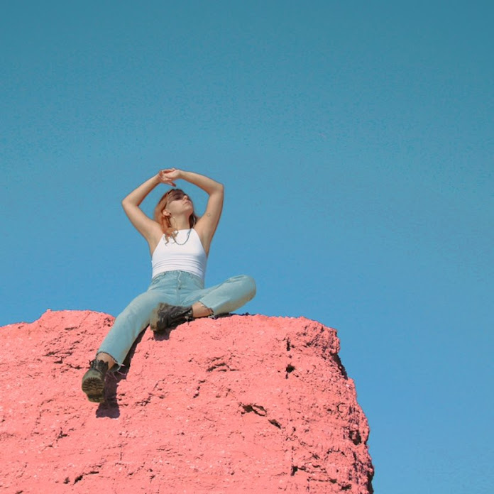 tontaca 13 Net Worth & Earnings (2026)