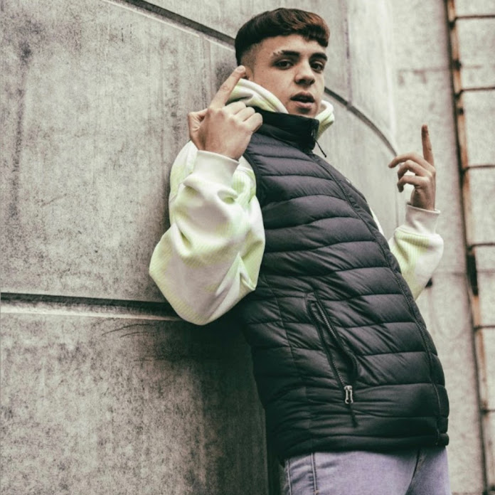 Jado Pvg Net Worth & Earnings (2026)