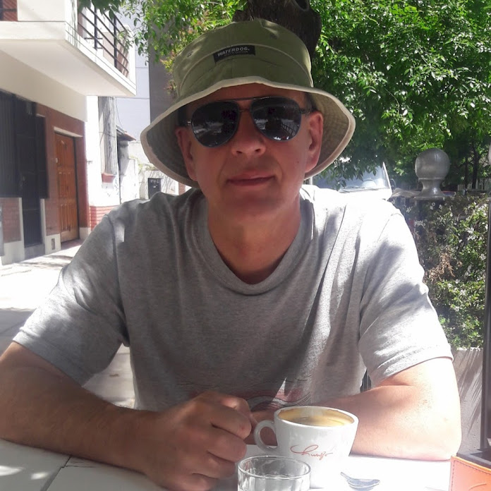 Leonid Timo Net Worth & Earnings (2026)