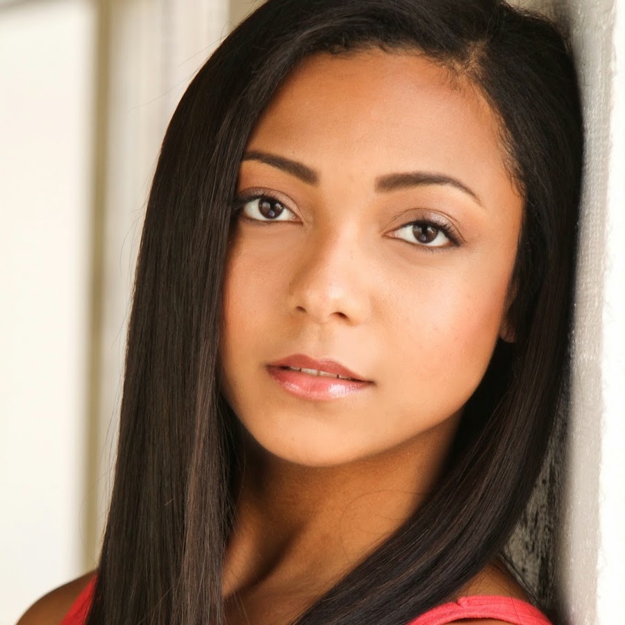 Noëlle Renée Bercy - YouTube