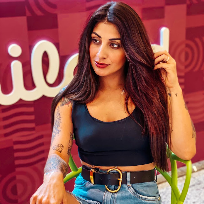 NOVO ROSA Net Worth & Earnings (2025)