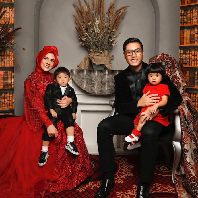 KinosGina Net Worth & Earnings (2026)