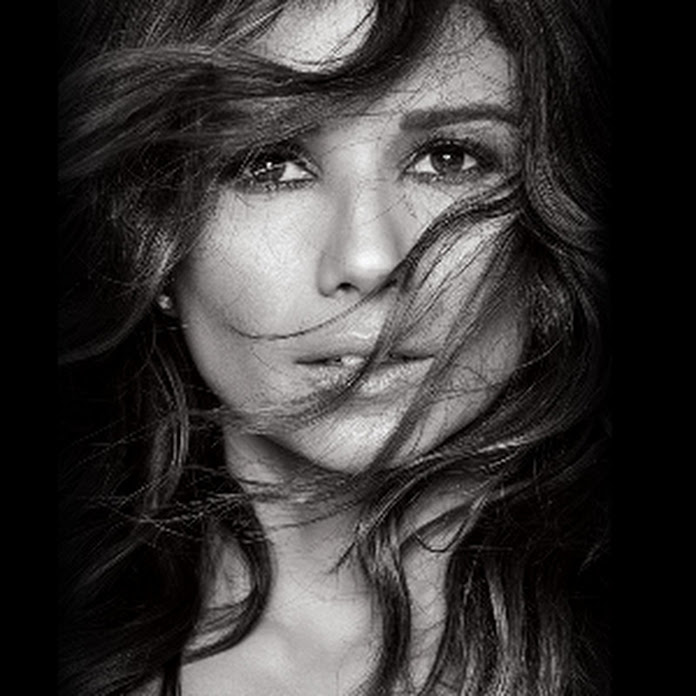 PaulaFernandesVEVO Net Worth & Earnings (2026)