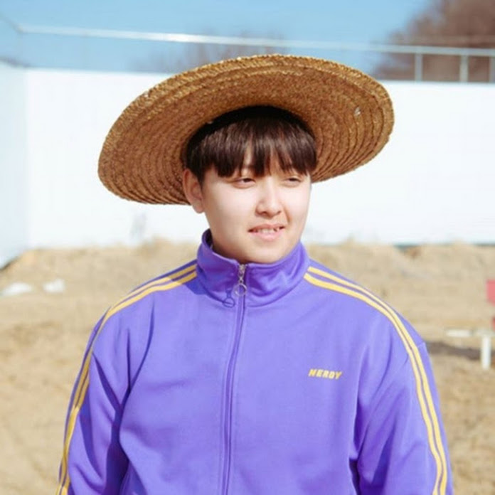 태웅이네 Net Worth & Earnings (2026)