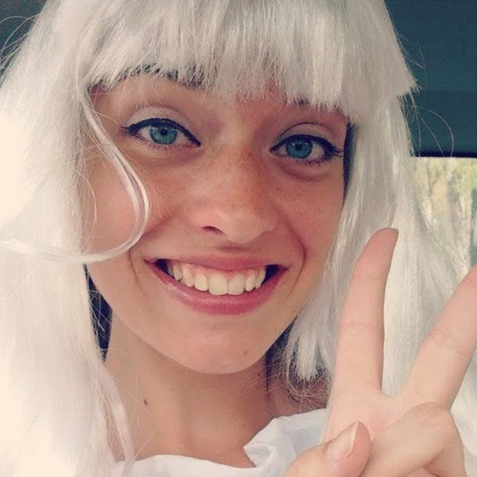 Venus Net Worth & Earnings (2025)