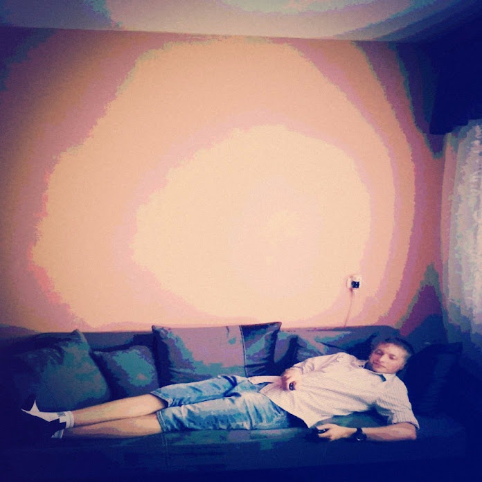 teleMaras Net Worth & Earnings (2026)