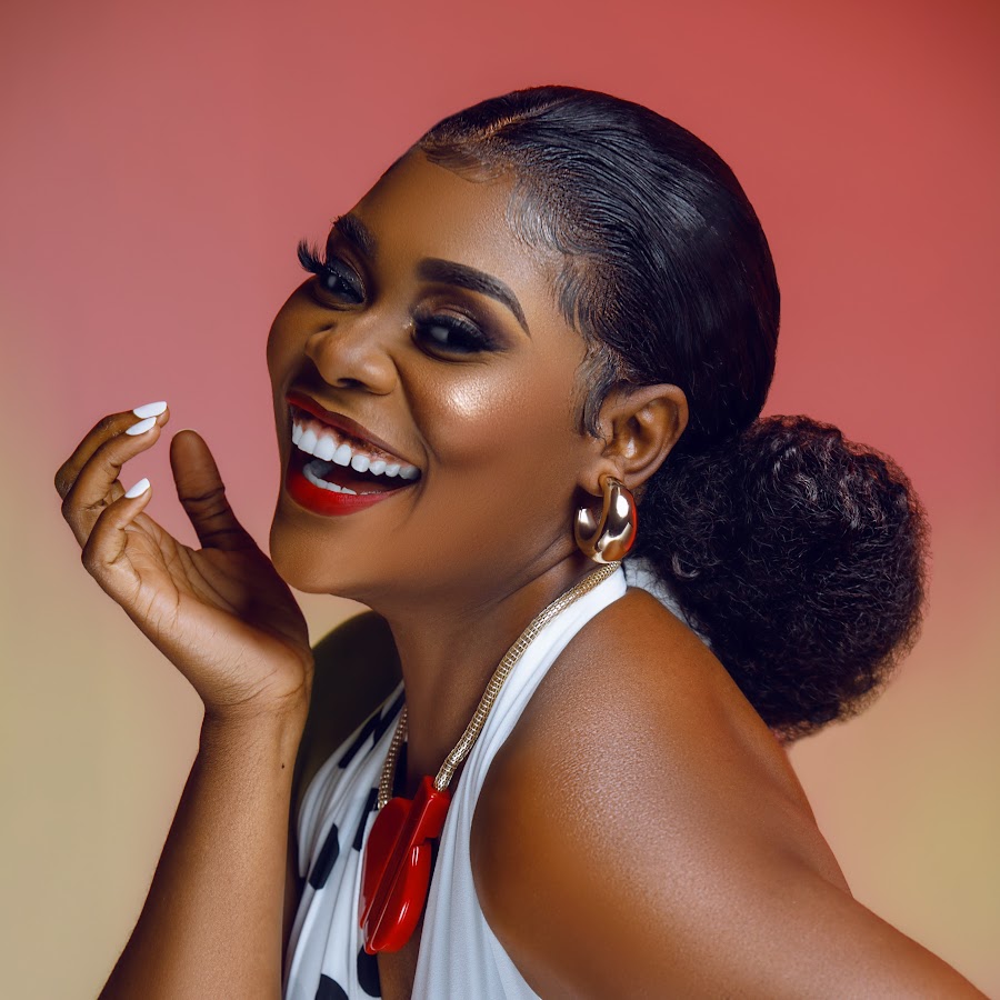 Rutshelle Guillaume YouTube