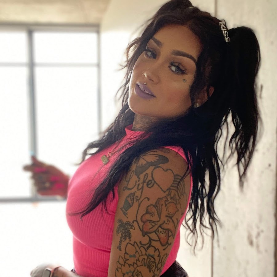 Donna Lombardi - YouTube