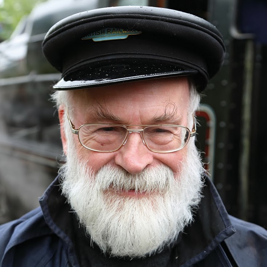 Terry Pratchett - YouTube