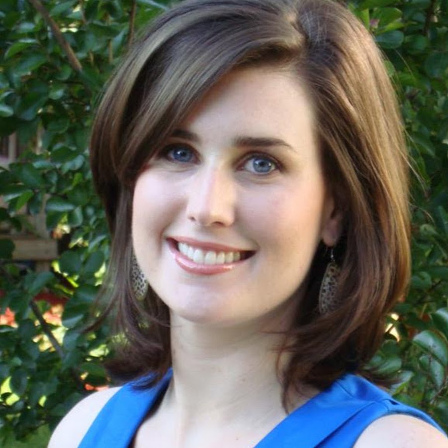 Melaine Welker - YouTube