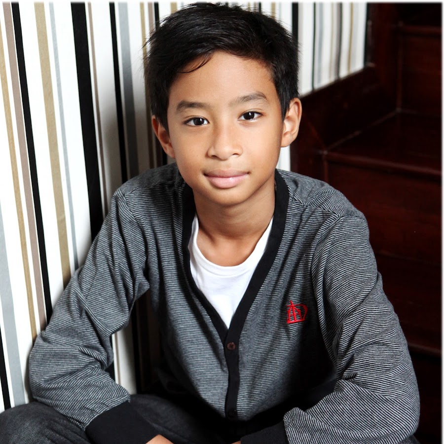 devano danendra - YouTube