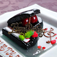 Piano Dining Gardenia