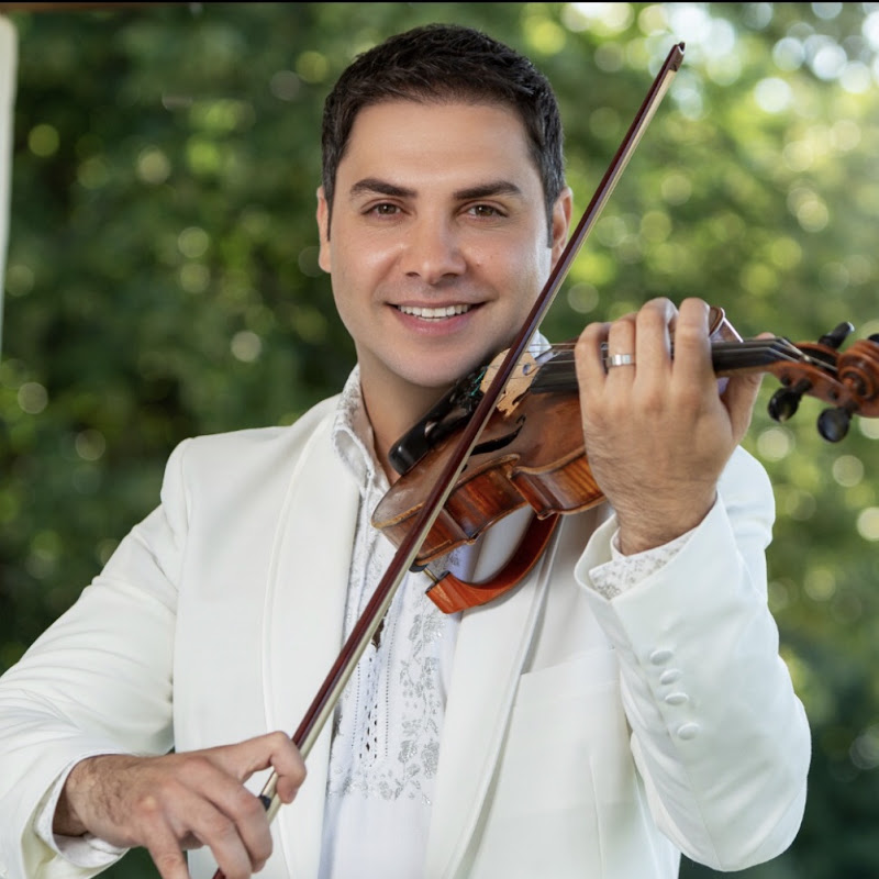 Marius Zorila si Orchestra Nationala Valahia