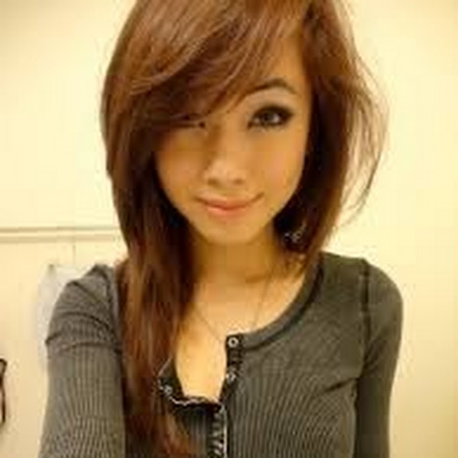 beautiful 18 years old asian