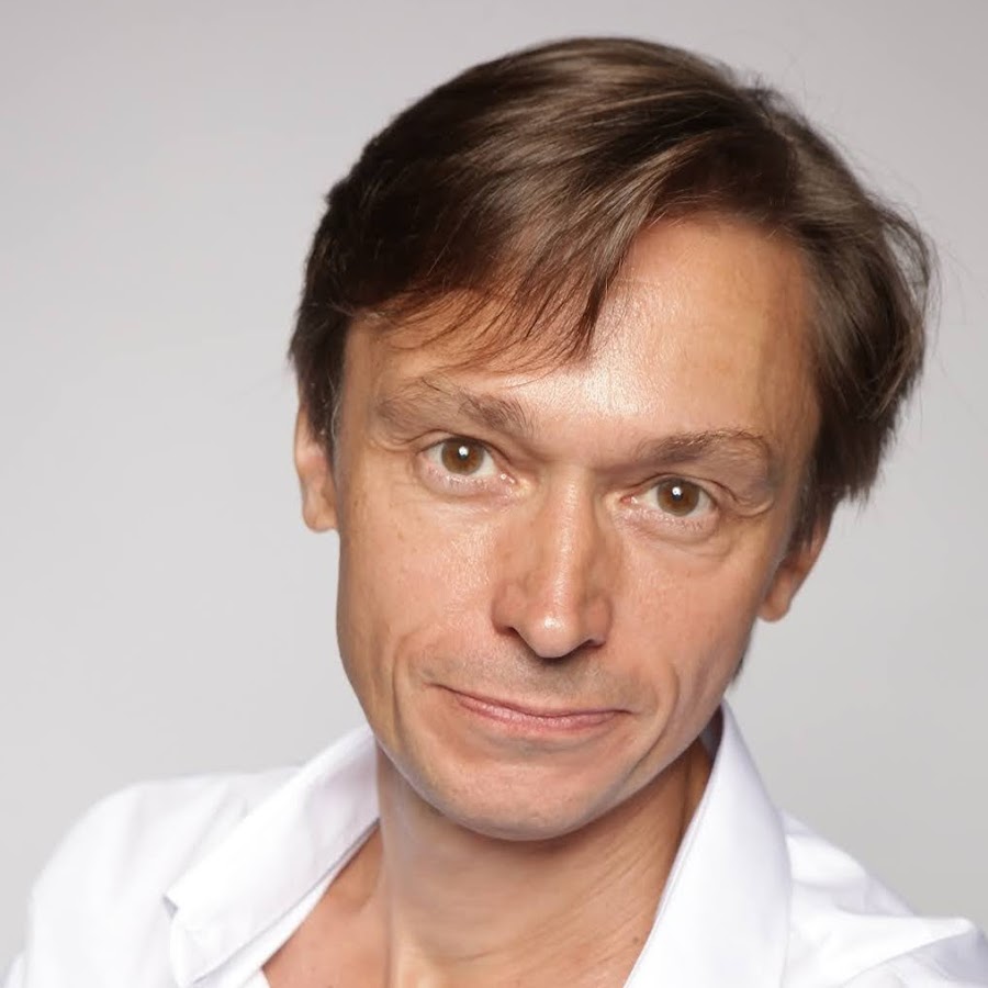 Вязовский столичный доктор том 4. Вязовский столичный доктор том 4. Доктор всегда рядом. Тублин доказательства книга. Кринжовые обложки книг.