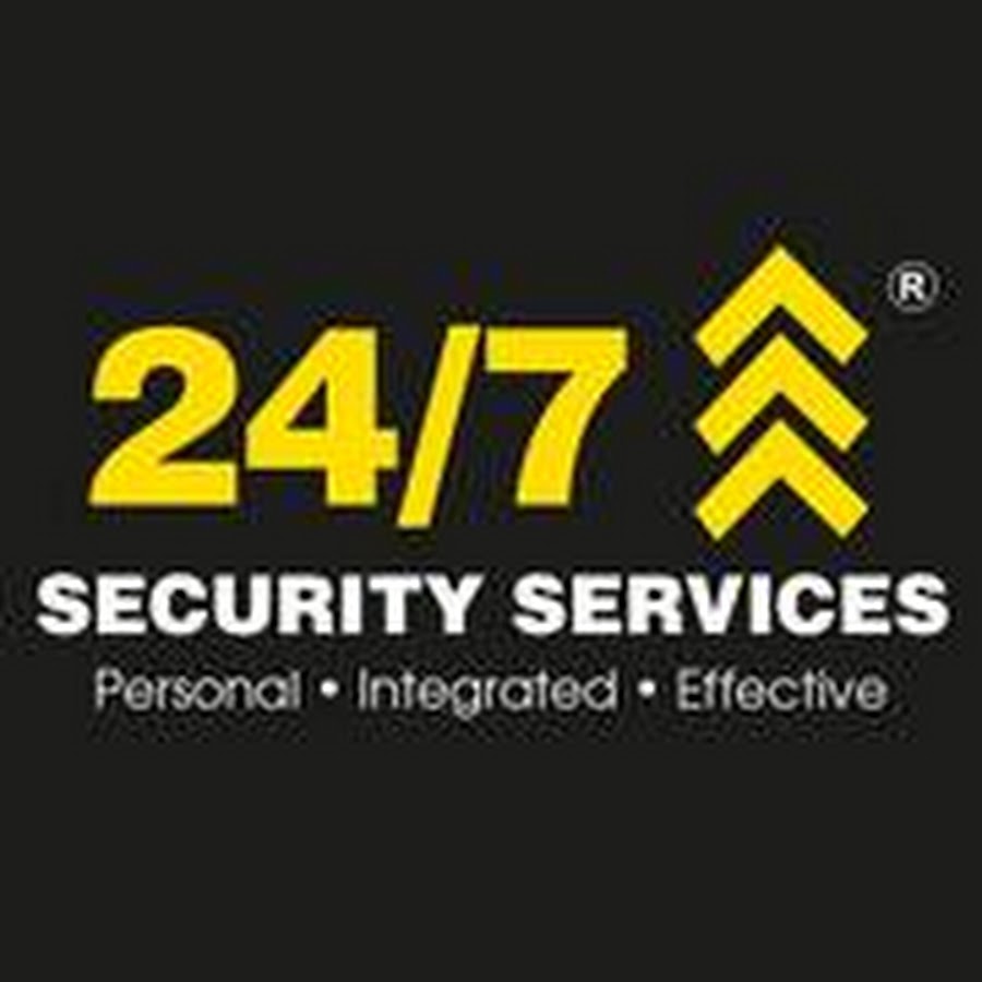 Стоящий охранник. Охрана 24 7. Охрана 24 7. Охрана 24 7. Охрана 24 7.