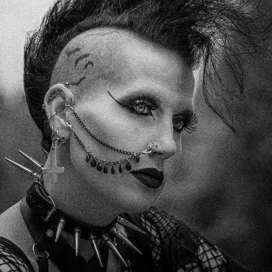 Dark Wave - YouTube