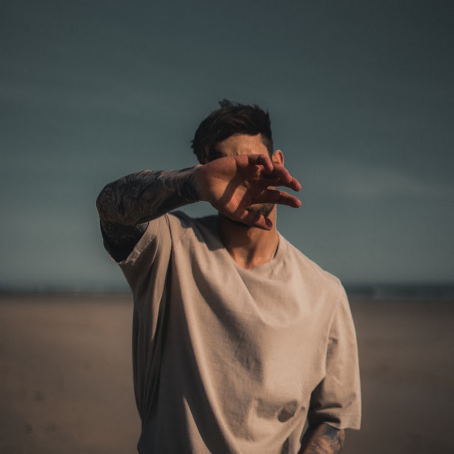 Daniel Simmons YouTube