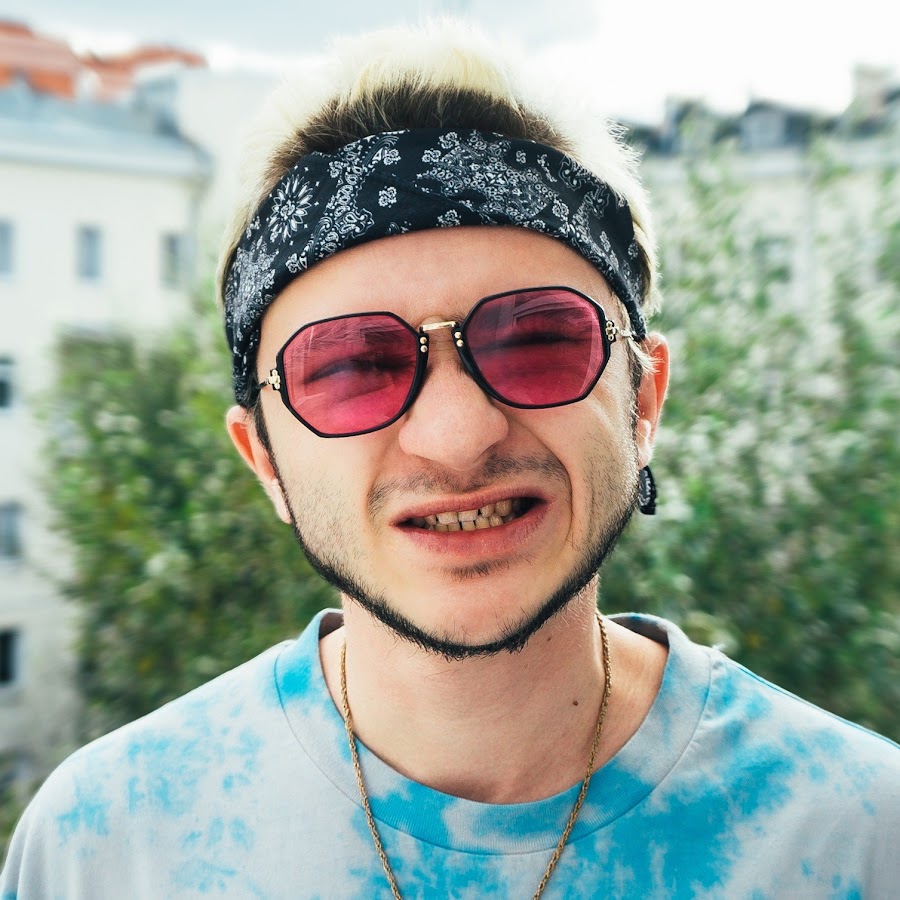 ДЖАРАХОВ - YouTube