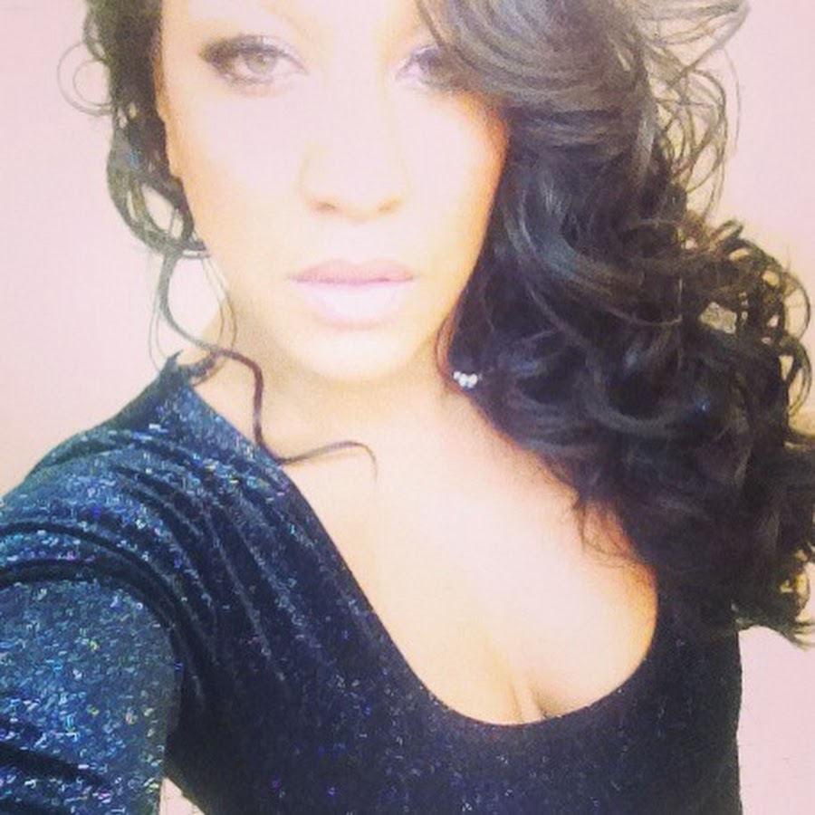 Alexis Layne - YouTube