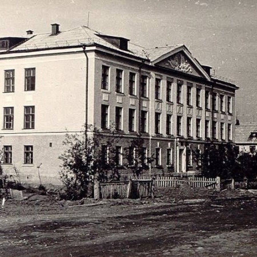 школа 22 серов. школа 20 история. старая вологда проспект победы. улица герцена 5 школа вологда. школа начала 20 века.