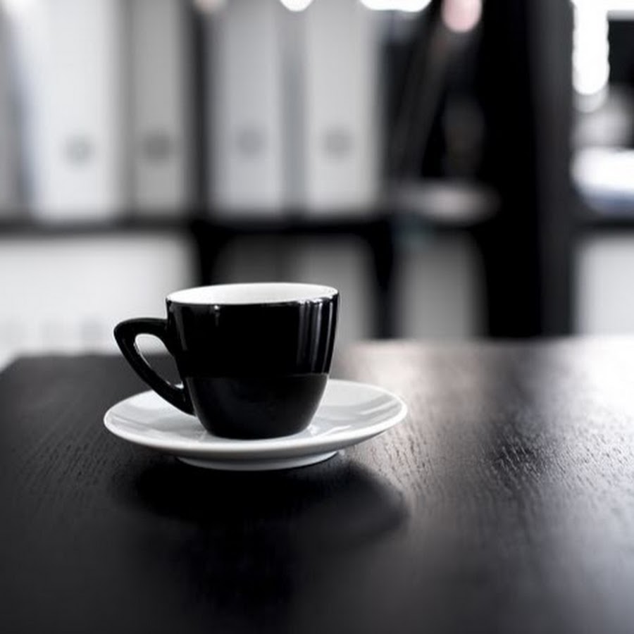 Coffee трек. Coffee Table Jazz Spotify. Maxim Coffee. Coffee Table Jazz playlist Spotify.