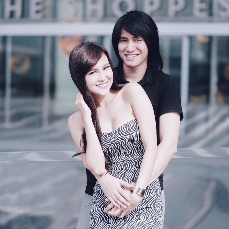 Kevin Aprilio & Vicy Melanie - YouTube