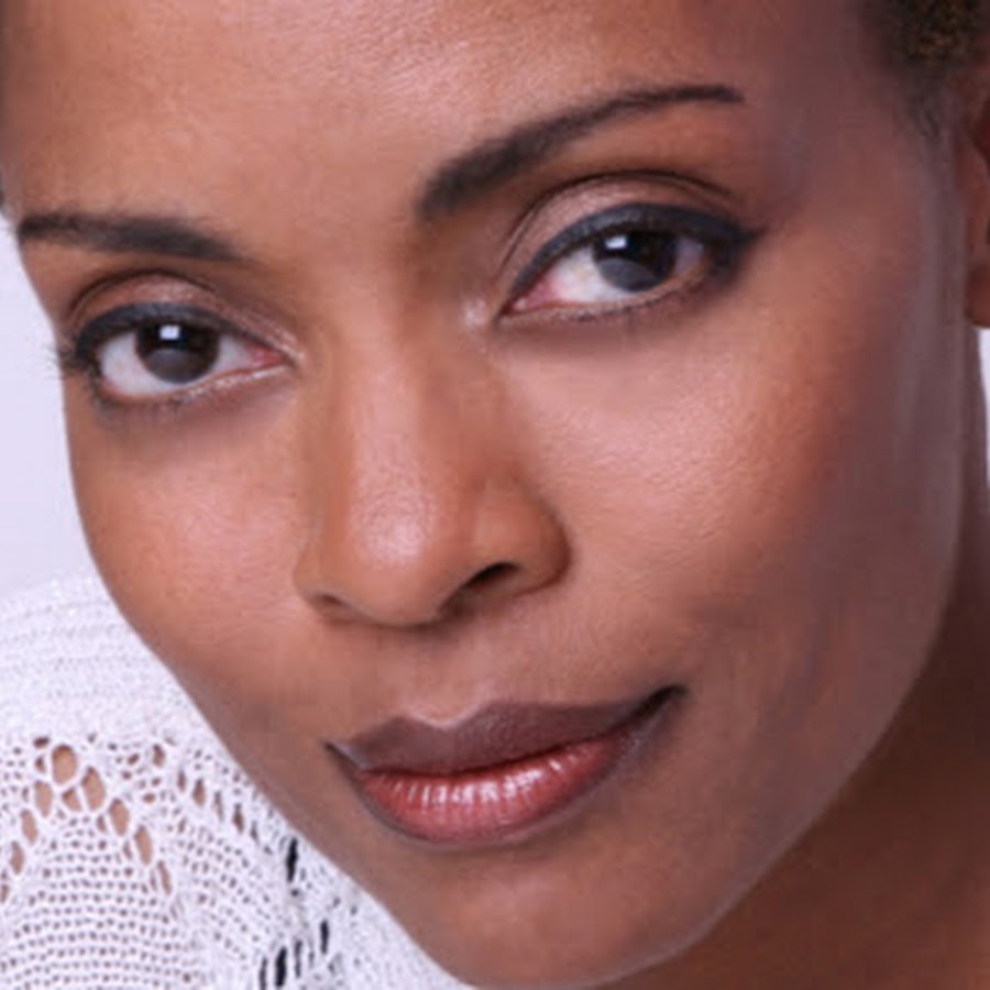 Maria Howell YouTube