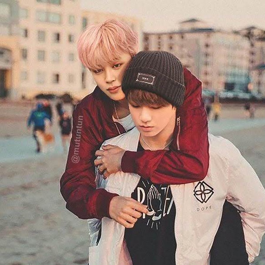 jungkook et jimin - YouTube