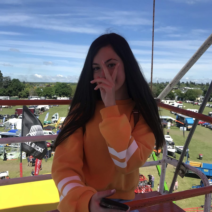 Aesthetic Love - YouTube