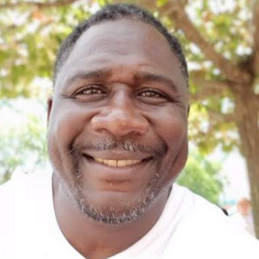 Willie Smith - YouTube