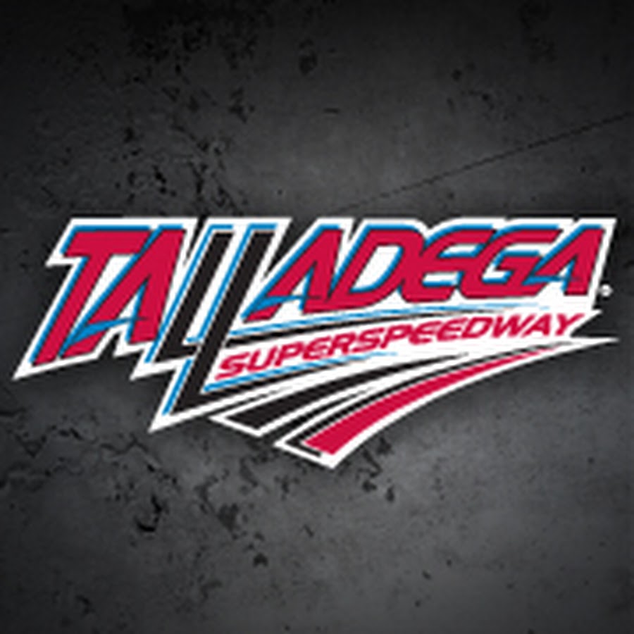 Talladega Superspeedway - YouTube