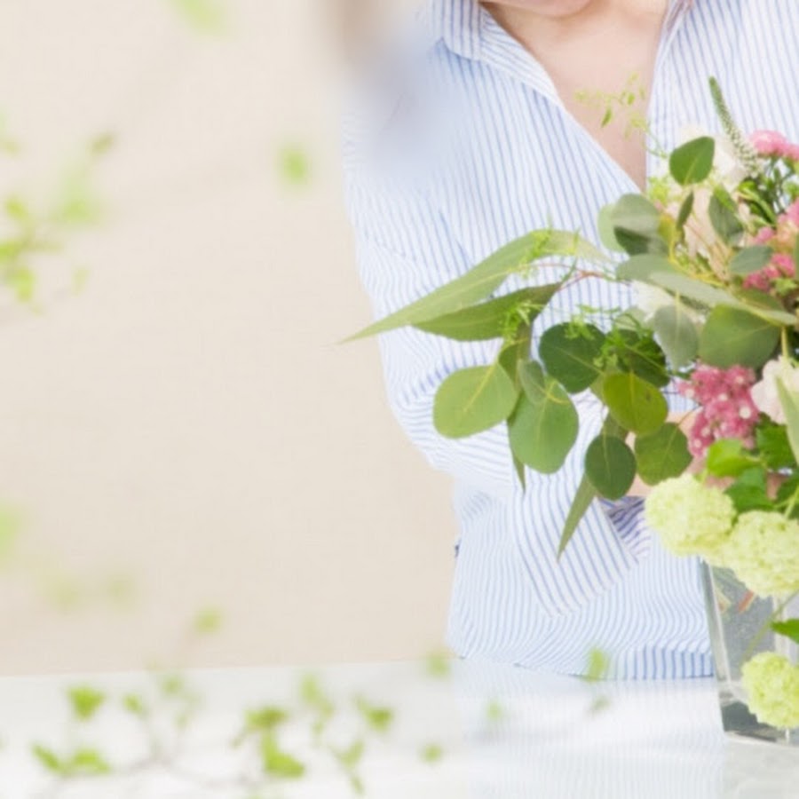 Happiness Room - YouTube