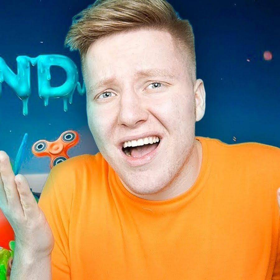 Картинка канала познаватель. Лицо познавателя. Павел алексеев познаватель лицо. Как выглядит канал познаватель. Алексей павлов познаватель.