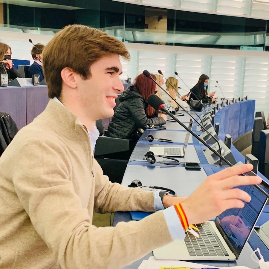 Pedro Gallardo García - YouTube