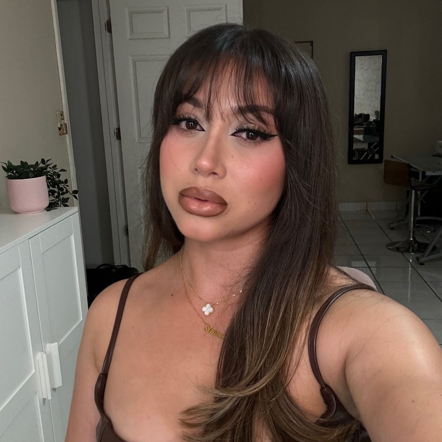Arianna Gallegos 