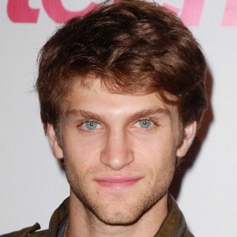 Keegan Allen Br - YouTube