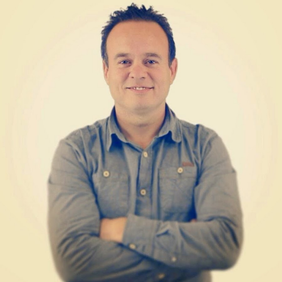 Michel van Nistelrooij - YouTube